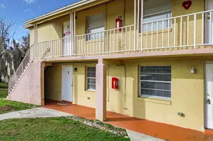 694 Michigan Ct, Saint Cloud, FL 34769 - Photo 7