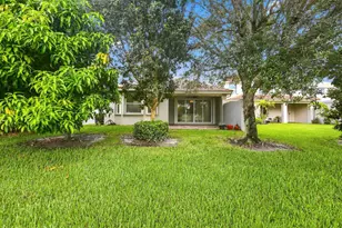 168 Belle Grove Ln, West Palm Beach, FL 33411 - Photo 11