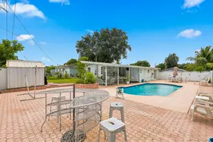 3239 Dolan Rd, Palm Springs, FL 33406 - Photo 25