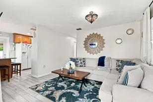 3239 Dolan Rd, Palm Springs, FL 33406 - Photo 7