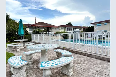 2204 NE 36th Street #Apt 26, Lighthouse Point, FL 33064 - Photo 43