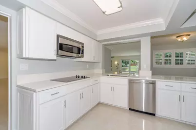709 W Royal Palm Road, Boca Raton, FL 33486 - Photo 3