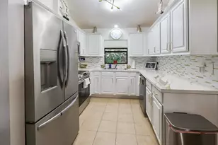 3046 Buttercup Ln, Lake Placid, FL 33852 - Photo 9