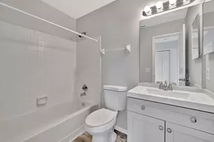 2502 SE Caladium Ct, Port Saint Lucie, FL 34952 - Photo 9