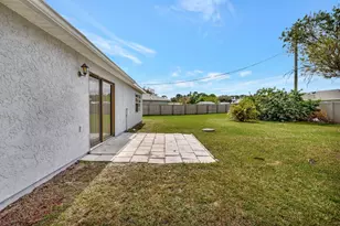2502 SE Caladium Ct, Port Saint Lucie, FL 34952 - Photo 7