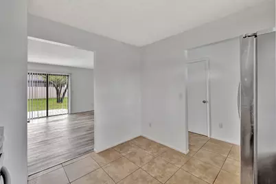 2502 SE Caladium Court, Port Saint Lucie, FL 34952 - Photo 7