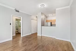 616 Clearwater Park Rd, West Palm Beach, FL 33401 - Photo 11