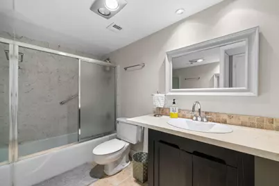 511 Bayshore Drive #810, Fort Lauderdale, FL 33304 - Photo 21