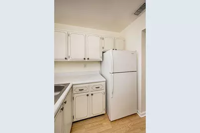 420 W Palm Street #23, Lantana, FL 33462 - Photo 5