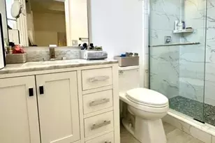 9207 W 33rd Ln, Hialeah, FL 33018 - Photo 25