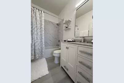 9207 W 33rd Lane, Hialeah, FL 33018 - Photo 27