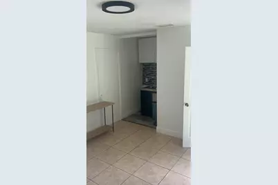 810 NW 40th #1-3, Oakland Park, FL 33309 - Photo 3