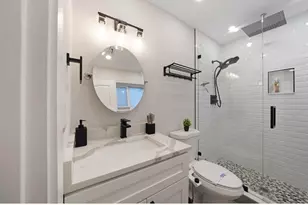 2817 NE 9th Ave, Wilton Manors, FL 33334 - Photo 19