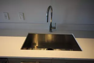 121 NE 34th St, Miami, FL 33137 - Photo 11