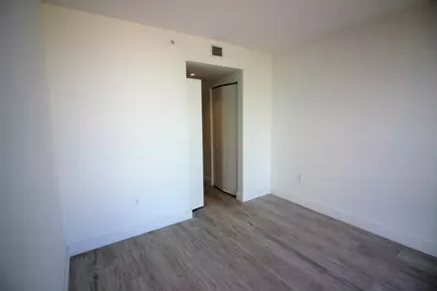 121 NE 34th Street #806A, Miami, FL 33137 - Photo 25