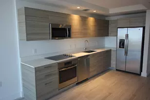 121 NE 34th St, Miami, FL 33137 - Photo 15
