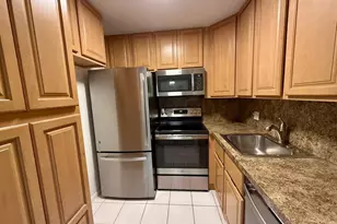 51 Hastings D, West Palm Beach, FL 33417 - Photo 1