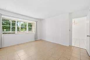1333 E Hallandale Beach Blvd, Hallandale Beach, FL 33009 - Photo 9