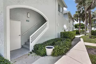 1209 Mainsail Cir, Jupiter, FL 33477 - Photo 3