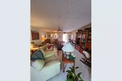 190 SE 7th Street #103, Deerfield Beach, FL 33441 - Photo 3