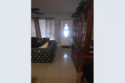 6110 NW 8th Street, Margate, FL 33063 - Photo 5