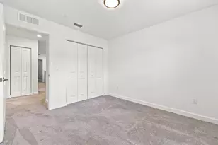 2011 Tamarind Dr, Riviera Beach, FL 33410 - Photo 17