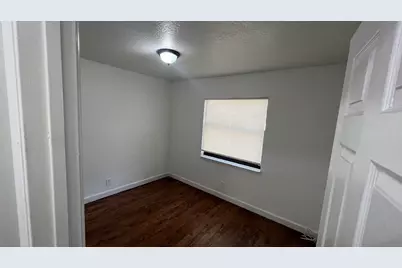 2421 NW 8th Place #1-2, Fort Lauderdale, FL 33311 - Photo 13
