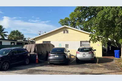 2421 NW 8th Place #Unit 2, Fort Lauderdale, FL 33311 - Photo 1