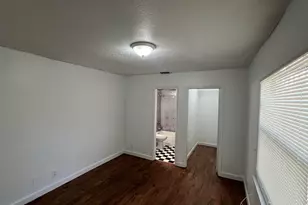 2421 NW 8th Pl, Fort Lauderdale, FL 33311 - Photo 7
