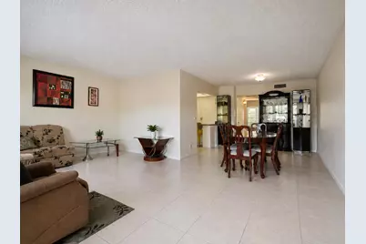 307 Greenbrier B, West Palm Beach, FL 33417 - Photo 3