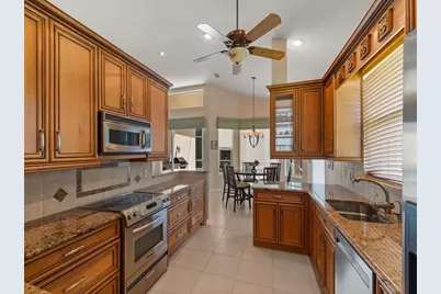 7216 Mystic Way, Port Saint Lucie, FL 34986 - Photo 17