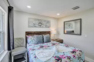8047 NW 1st Pl, Miami, FL 33150 - Photo 23
