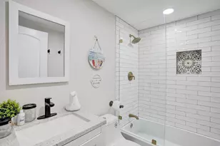 8047 NW 1st Pl, Miami, FL 33150 - Photo 29