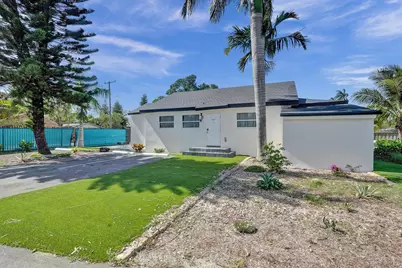 8047 NW 1st Place, Miami, FL 33150 - Photo 3