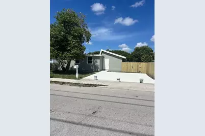 310 NW 4th Avenue, Delray Beach, FL 33444 - Photo 1