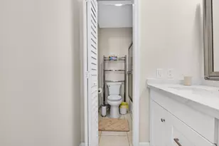 6359 Bay Club Dr, Fort Lauderdale, FL 33308 - Photo 19