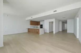 1400 Biscayne Blvd, Miami, FL 33132 - Photo 5