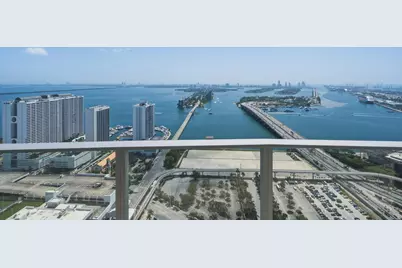 1400 Biscayne Boulevard #4304, Miami, FL 33132 - Photo 9