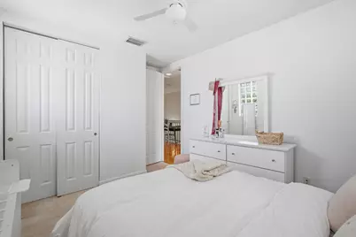 960 Millbrae Court #6, West Palm Beach, FL 33401 - Photo 23