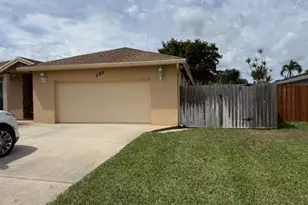 255 Sandpiper Ave, Royal Palm Beach, FL 33411 - Photo 3