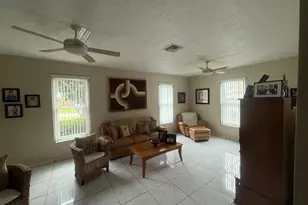 255 Sandpiper Ave, Royal Palm Beach, FL 33411 - Photo 13