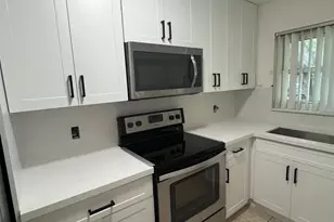 5020 Sanctuary Way, West Palm Beach, FL 33417 - Photo 3