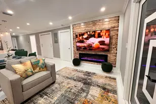 51 Lariat Cir, Boca Raton, FL 33487 - Photo 11