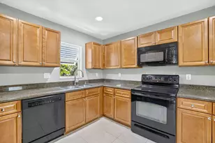433 NE 1st St, Pompano Beach, FL 33060 - Photo 13