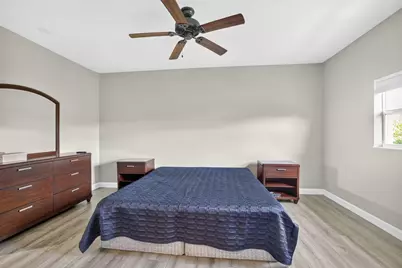 433 NE 1st Street, Pompano Beach, FL 33060 - Photo 21