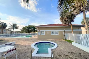 843 Twin Lakes Dr, Coral Springs, FL 33071 - Photo 15