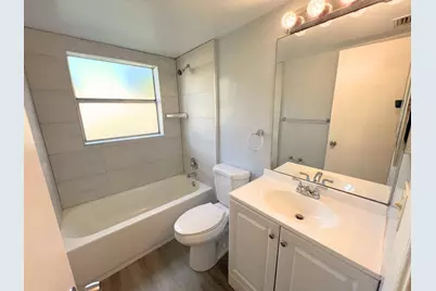 843 Twin Lakes Drive #30B, Coral Springs, FL 33071 - Photo 9