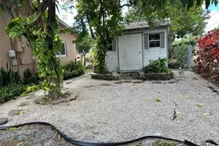 845 NW 10th Ave, Dania Beach, FL 33004 - Photo 23