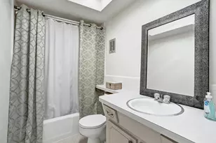 2121 NE 68th St, Fort Lauderdale, FL 33308 - Photo 37