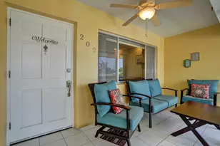 2121 NE 68th St, Fort Lauderdale, FL 33308 - Photo 33